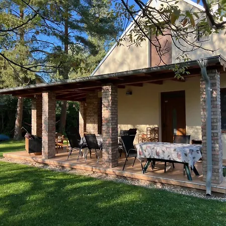 Casa vacanze Tágas Hely A Parton